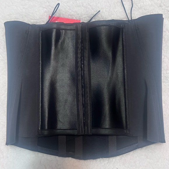 NWT SPANX Faja corset waist trainer size small - Picture 2 of 10